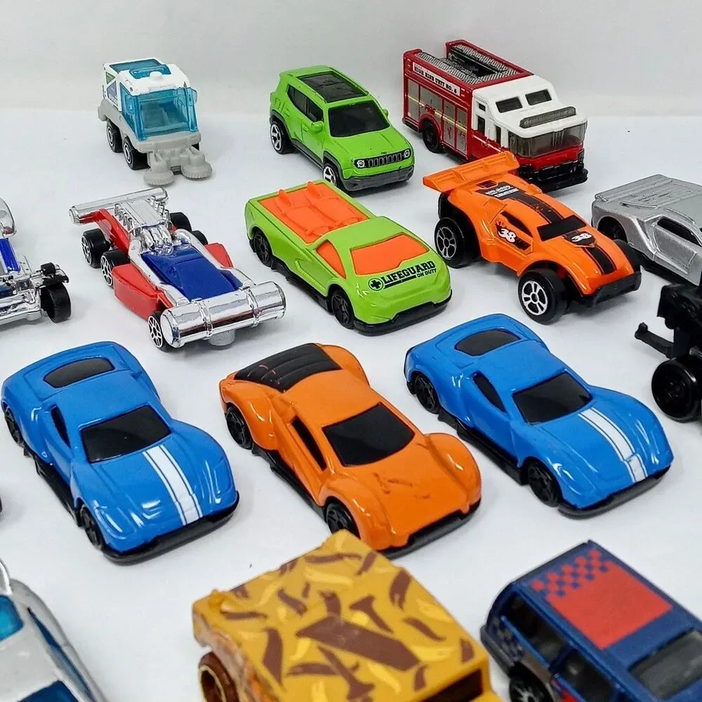 Lot of 23 Hot Wheels Matchbox & Maisto 1/64 Diecast Toy Vehicles Cars
